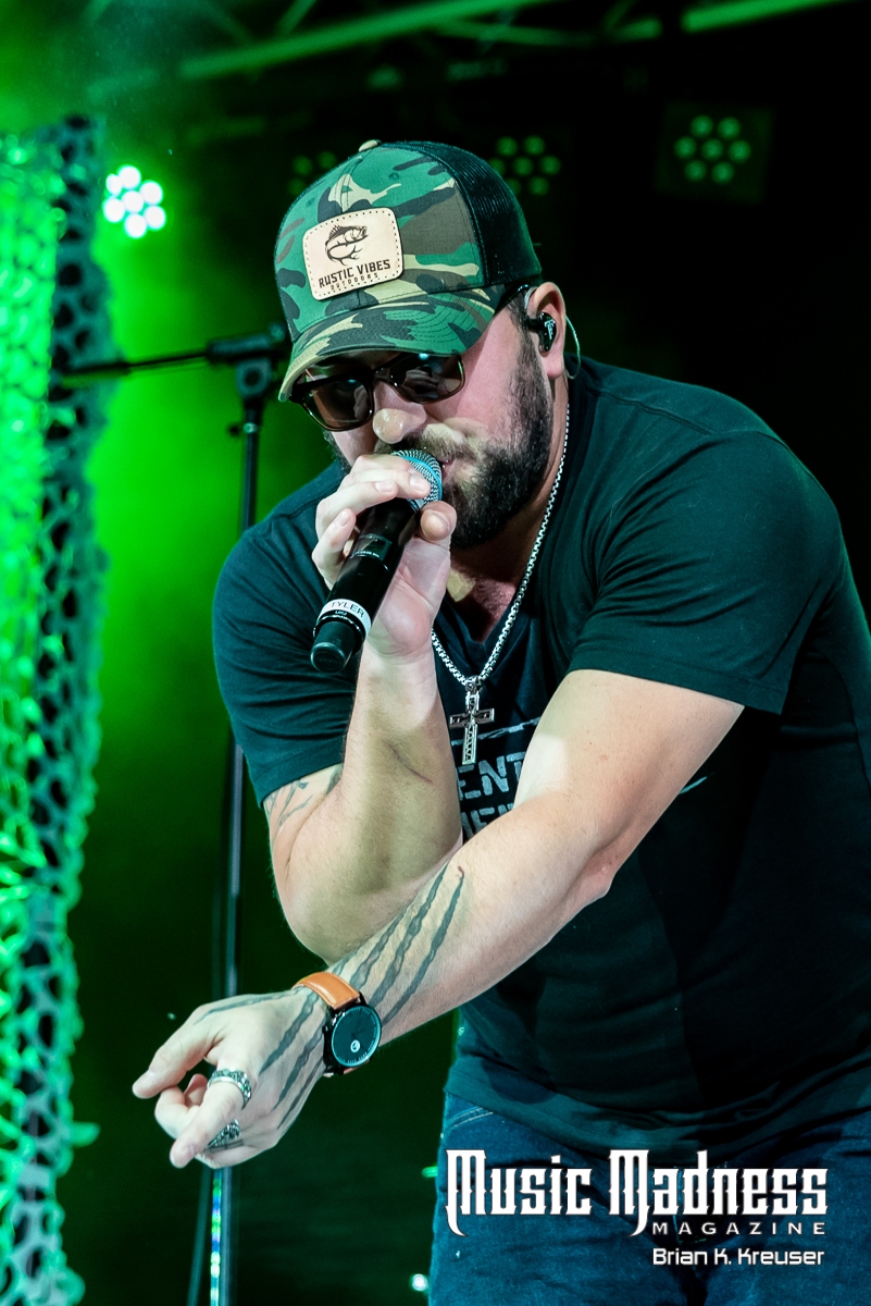 Tyler Farr @ Cape Coral Coconut Festival